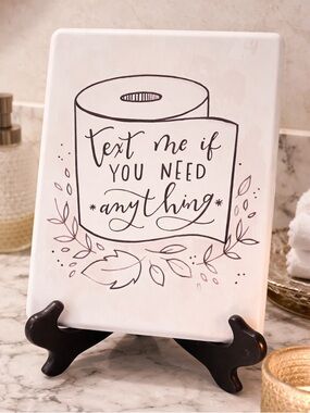 🌸 Cute Sign Hang or Lean. Great for guest Bathroom - 9" X 7"